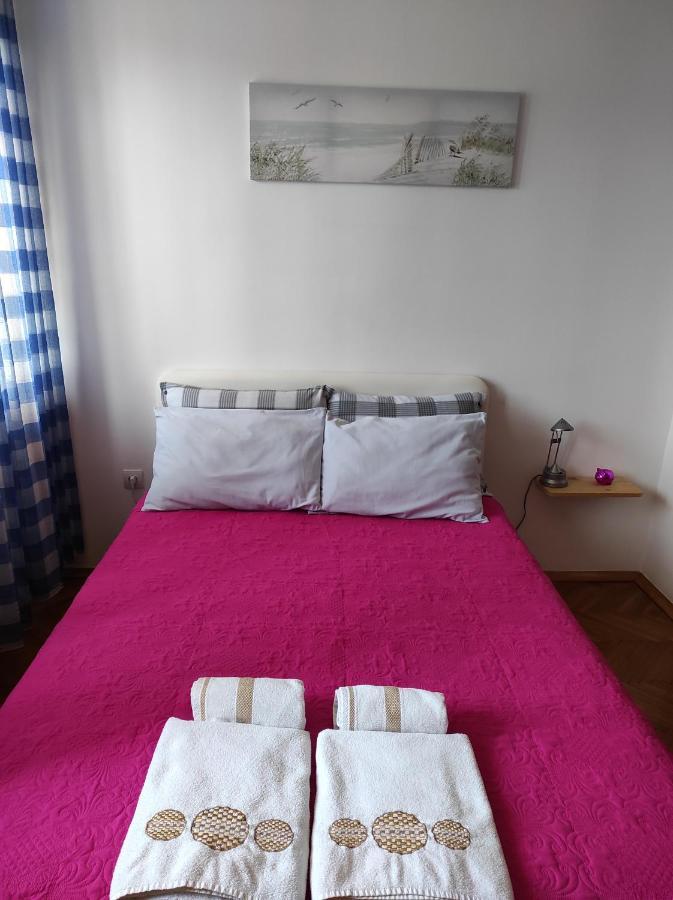 Stan U Centru Apartment Podgorica Exterior photo
