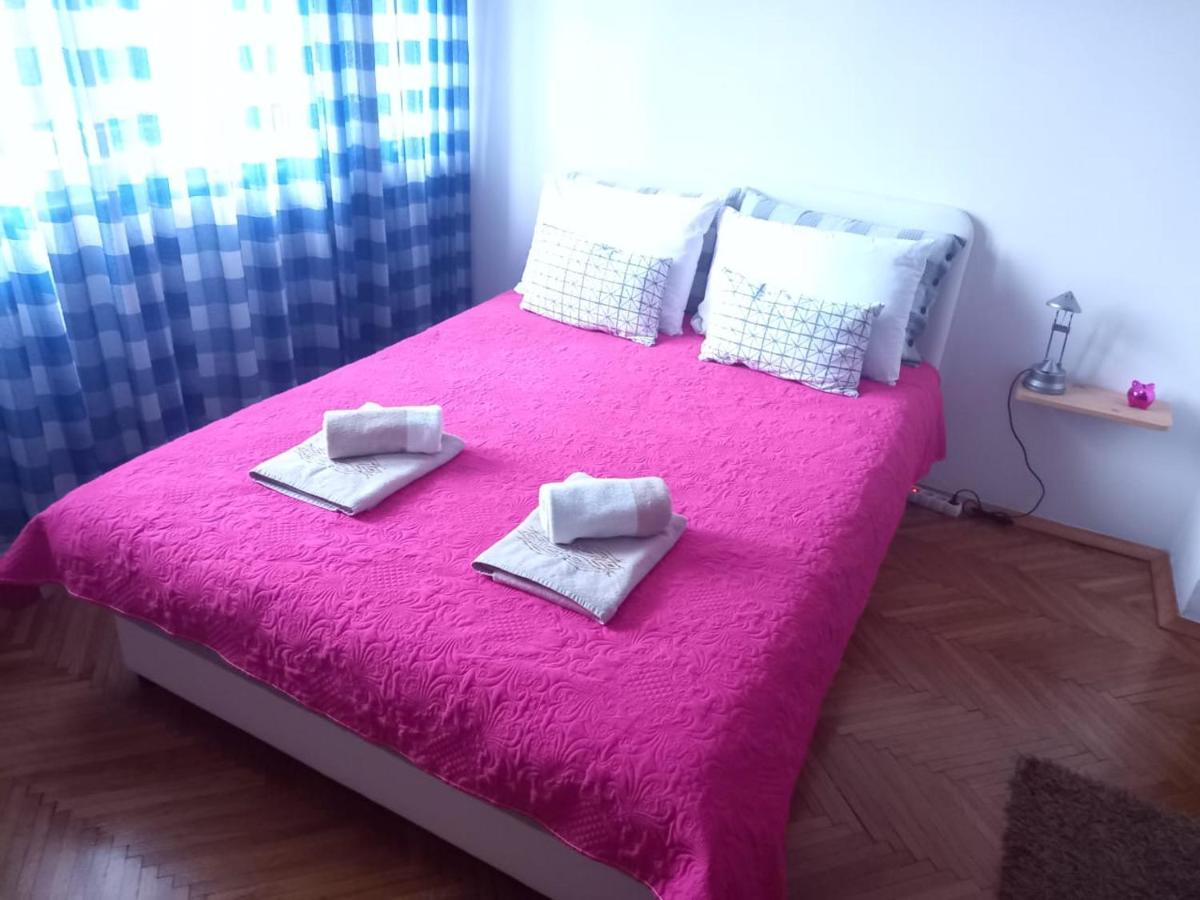 Stan U Centru Apartment Podgorica Exterior photo